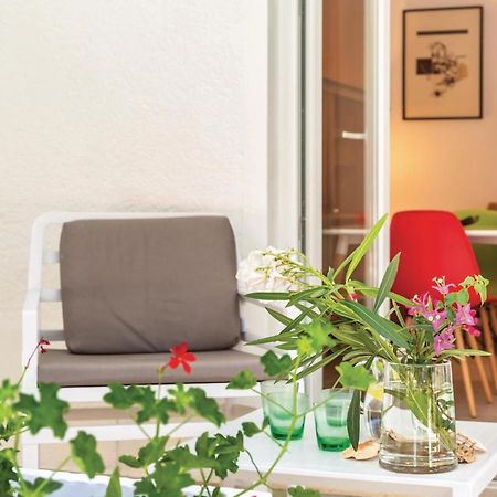 1 Bedroom Gorgeous Apartment In Makarska Exterior foto
